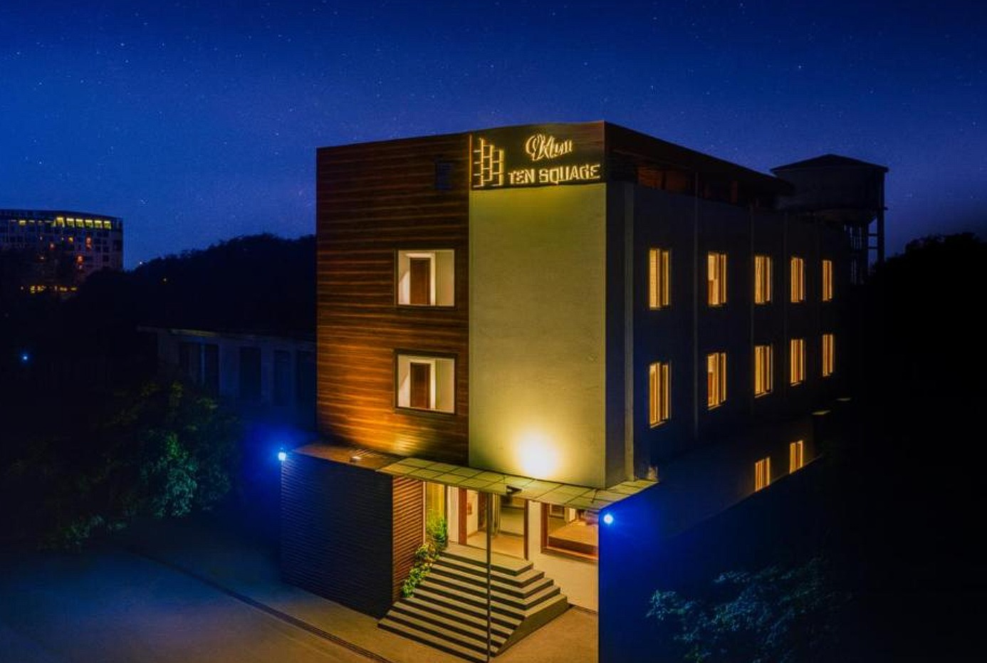 Agra Hotel